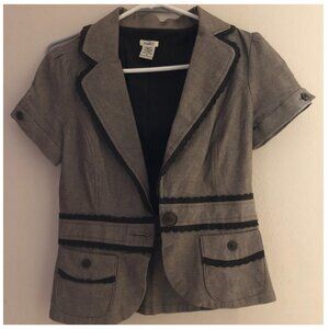 Studio Y sassy blazer, women, ruffles on collar, size L , Brown